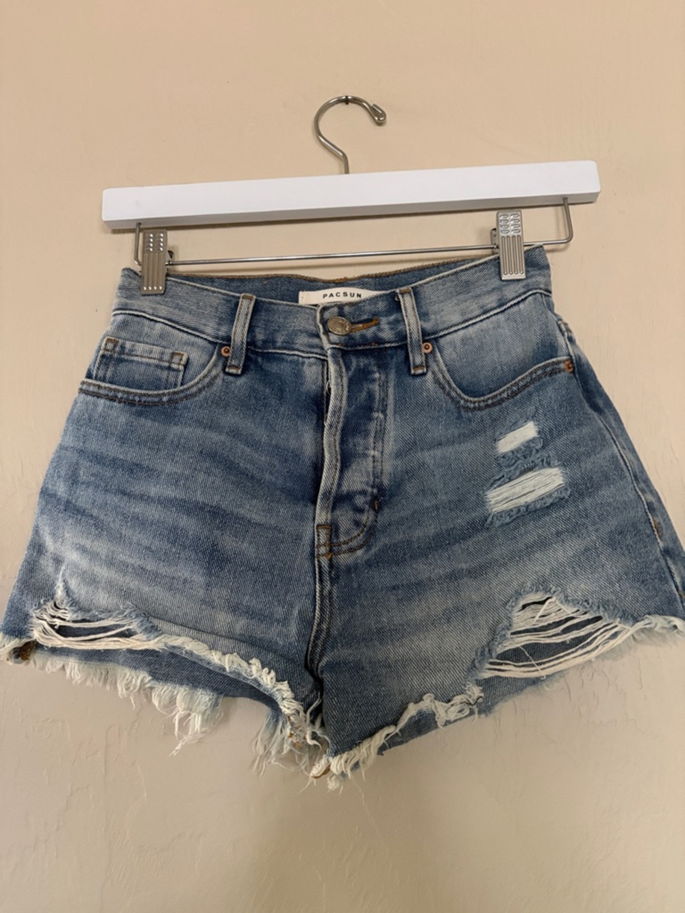PacSun Distressed Vintage High-Rise Jean Shorts. Excellent Condition. Size 22